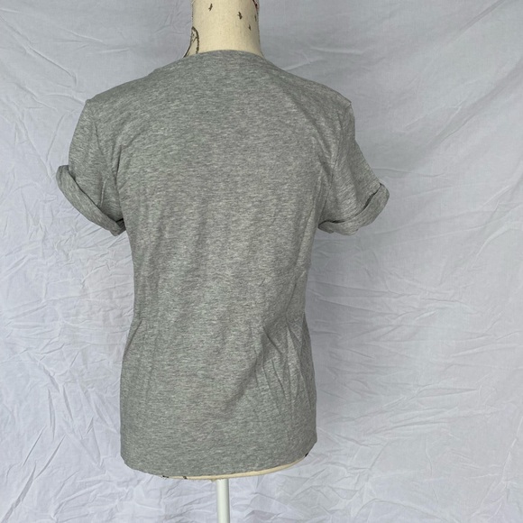 Calvin Klein gray t-shirt - Picture 3 of 3